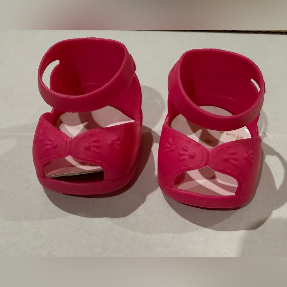 Cabbage Patch Kids  Vibrant Pink Shoes